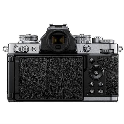 Nikon Z fc + 16-50 mm f/3.5-6.3 VR