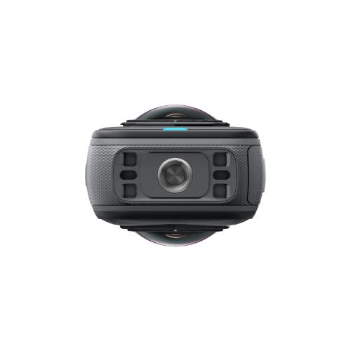 Insta360 X5