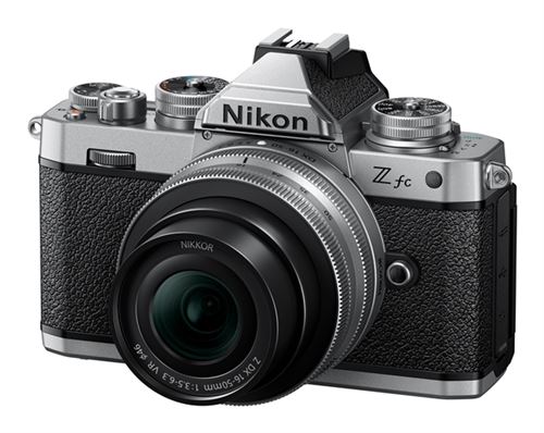 Nikon Z fc + 16-50 mm f/3.5-6.3 VR